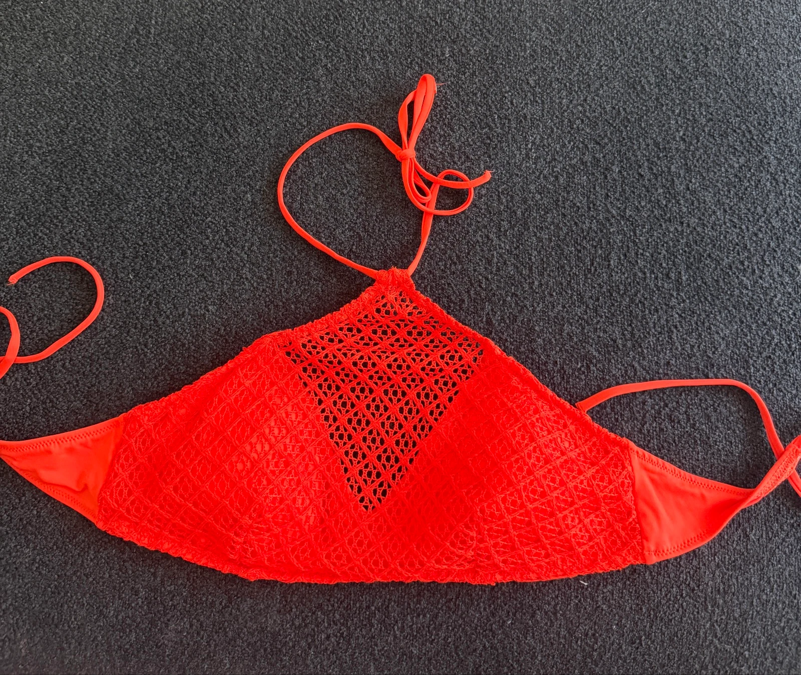 Top brassière Undiz rouge corail en dentelle – Taille XL